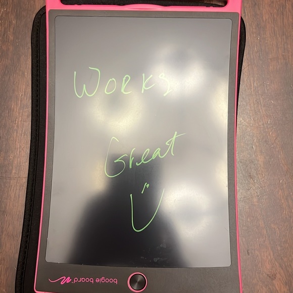 Boogie Board with pen.  Excellent condition - Picture 6 of 6